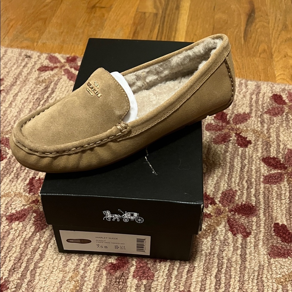 Coach MARLEY SUEDE LOAFER 7.5b